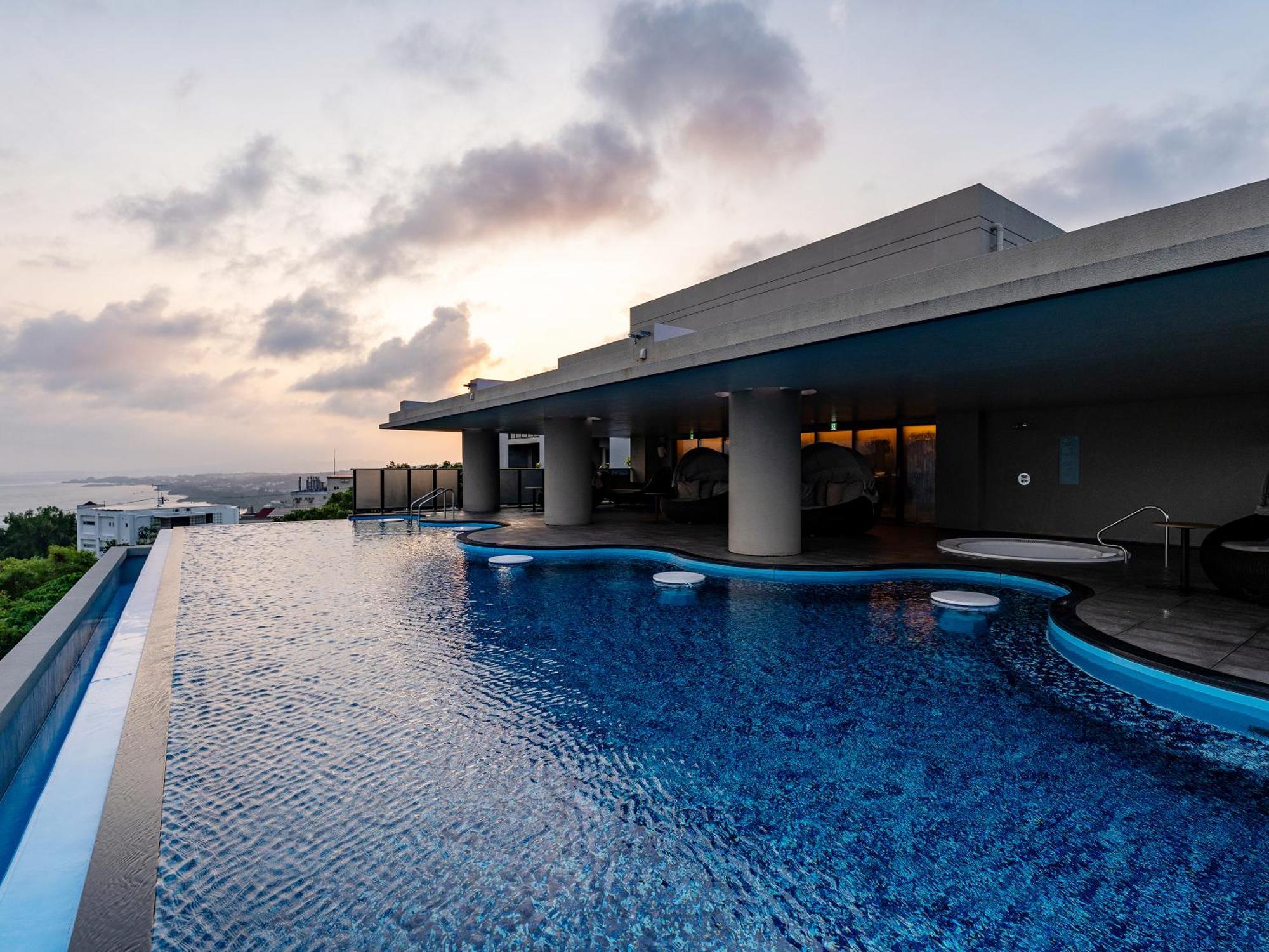 Glamday Style Okinawa Yomitan Hotel & Resort Esterno foto