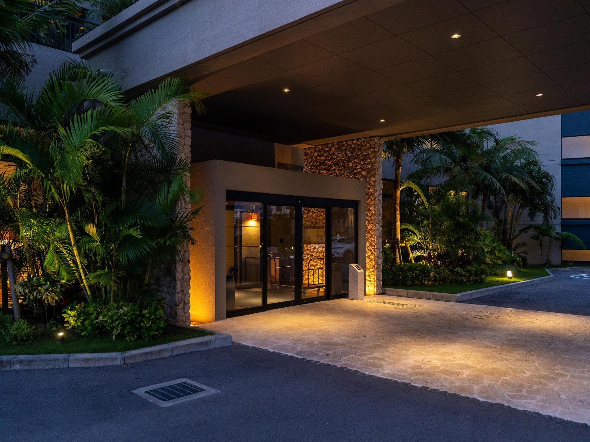 Glamday Style Okinawa Yomitan Hotel & Resort Esterno foto